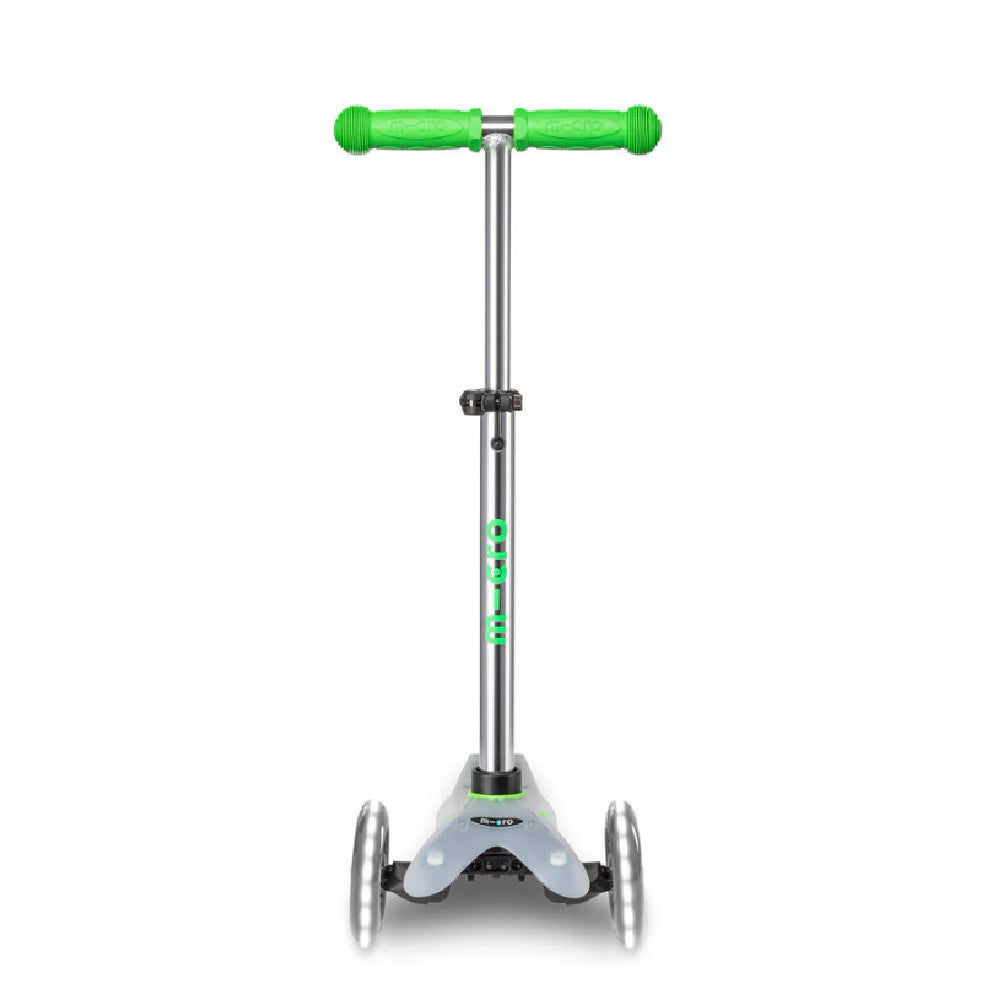 Micro-Mini-Deluxe-Flux-3-Wheel-Scooter-Front-View