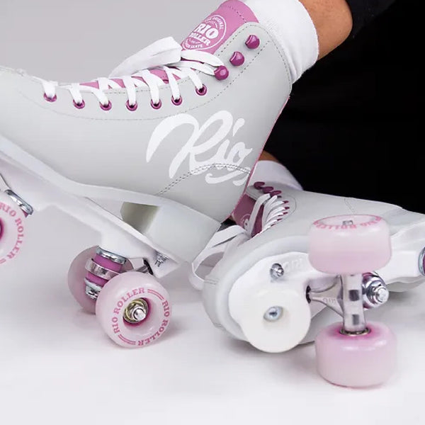 RIO-Script-Roller-Skate-Grey-In-Use-2